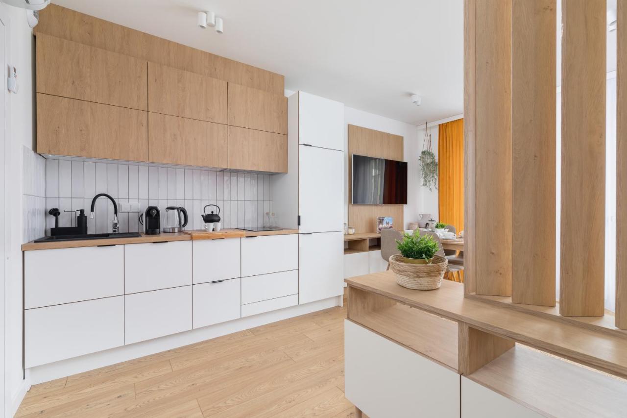 City Studio With Ac Czarnowiejska By Renters Krakow Ngoại thất bức ảnh