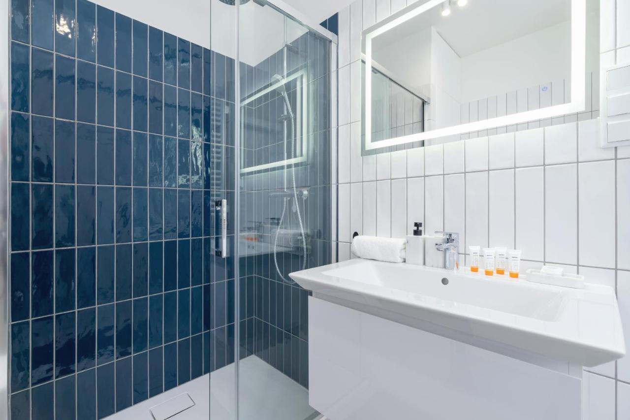 City Studio With Ac Czarnowiejska By Renters Krakow Ngoại thất bức ảnh